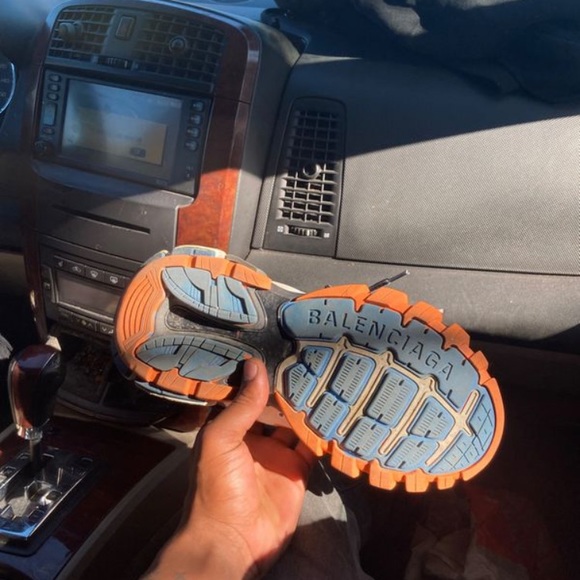 Balenciaga track runner men43 600 obo only worn 3 - Picture 2 of 2